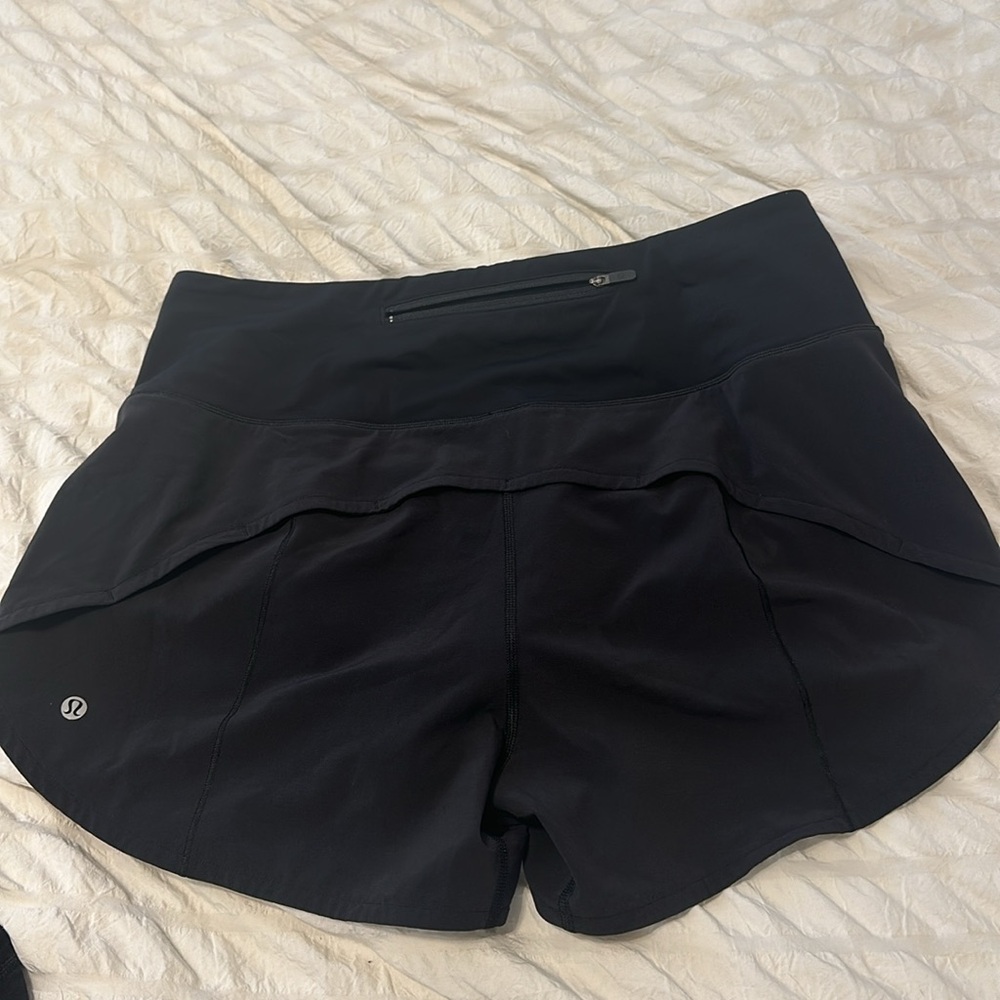 Lululemon shorts - Picture 4 of 4